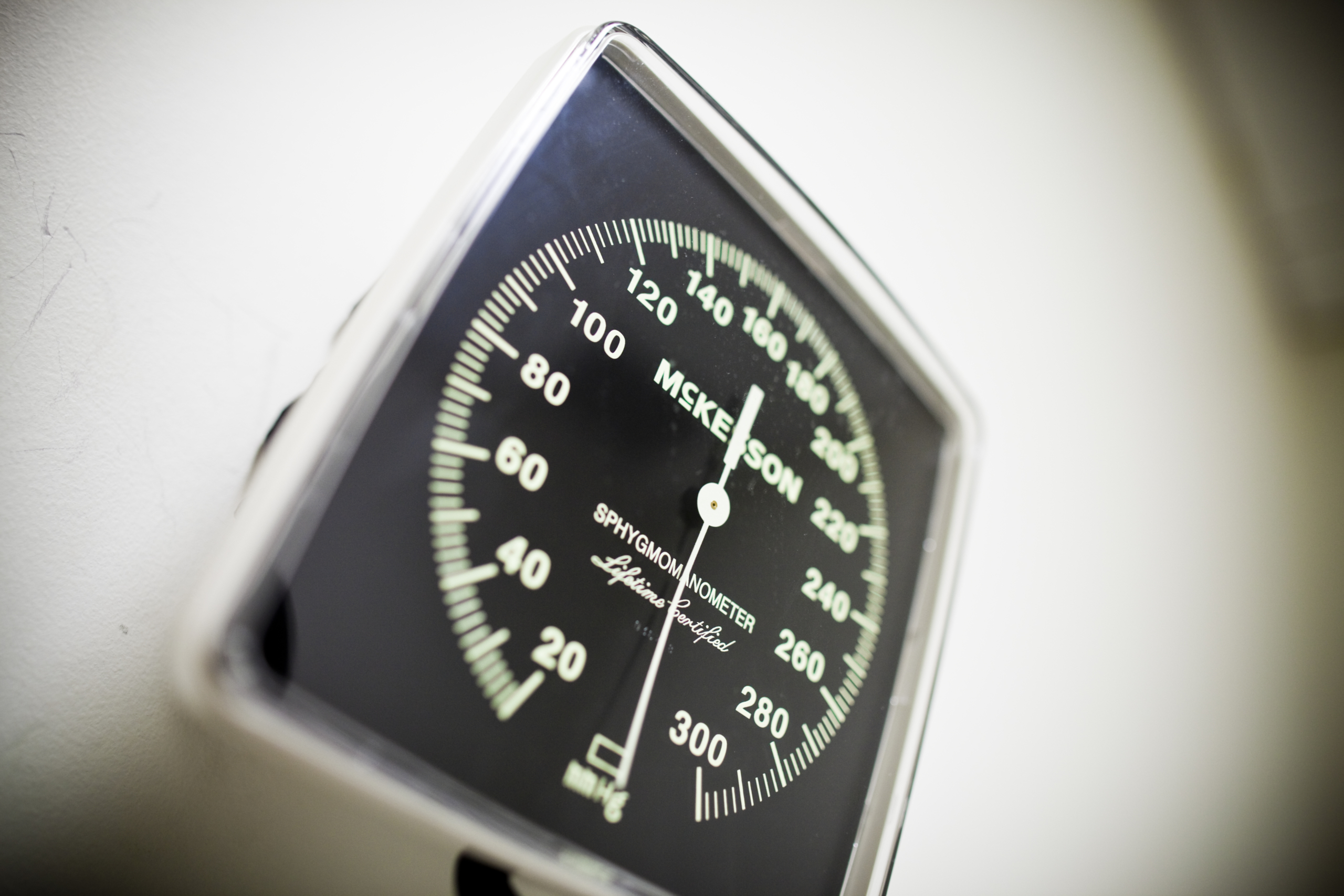 blood-pressure-old-school-6832549